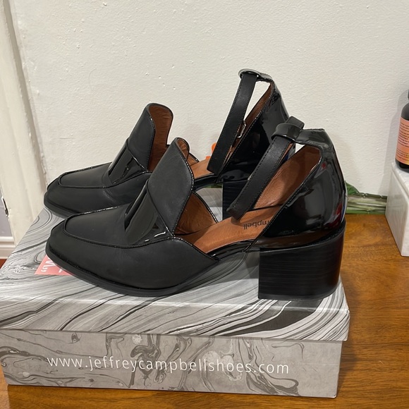 Jeffrey Campbell Walden - Picture 3 of 8